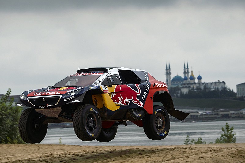 Silk Way Rally 2016: Doppelführung und Überschlag für Peugeot