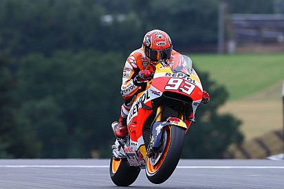 Márquez: “Valentino está mucho más cerca de lo que parece”
