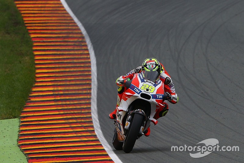 Très bon vendredi pour Andrea Iannone