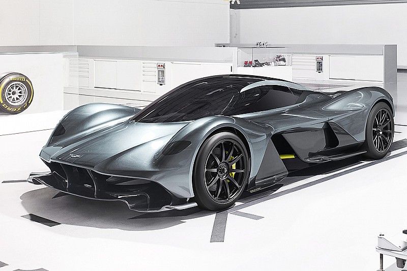 Bientôt une sportive Aston Martin à moteur central ?