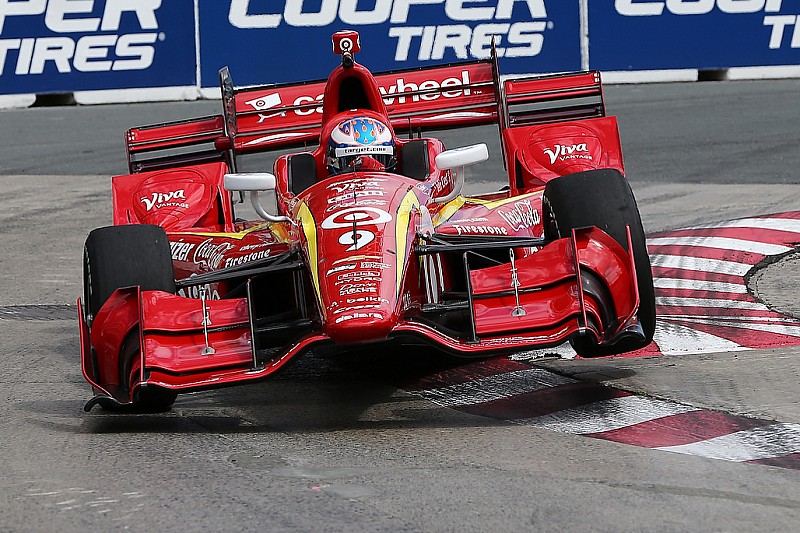 Dixon verovert eerste pole van het seizoen in Toronto