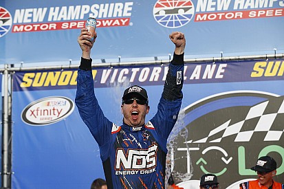 Kyle Busch vence na Xfinity; Ty Dillon e Alex Bowman batem