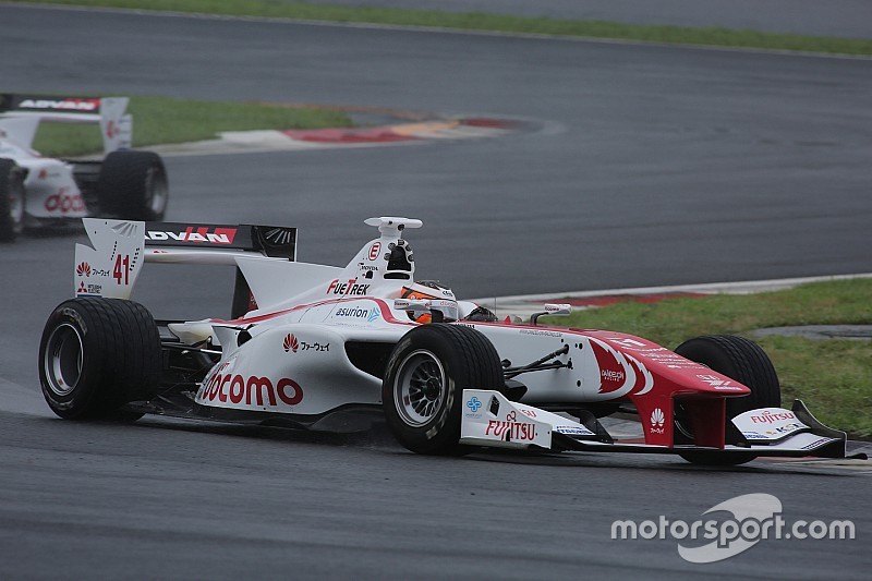 Super Formula Fuji: Vandoorne spint uit de wedstrijd