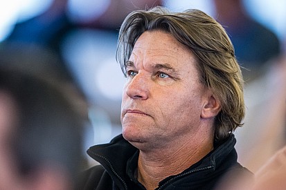 Johansson: La F1 tiene que alejarse del “porno de la ingeniería”