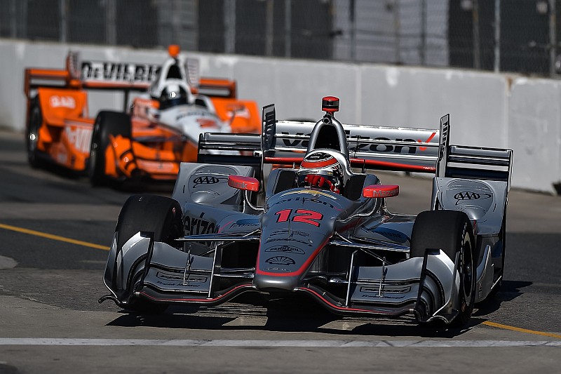 Power vence a terceira no ano; Castroneves é 2° e Kanaan, 4°