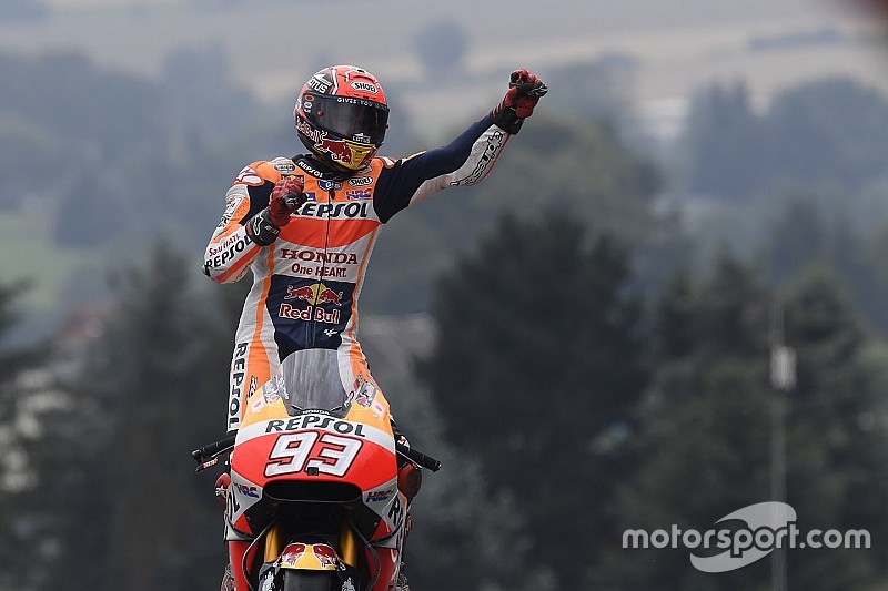 El equipo de Márquez reconstruyó en dos horas la moto con la que ganó