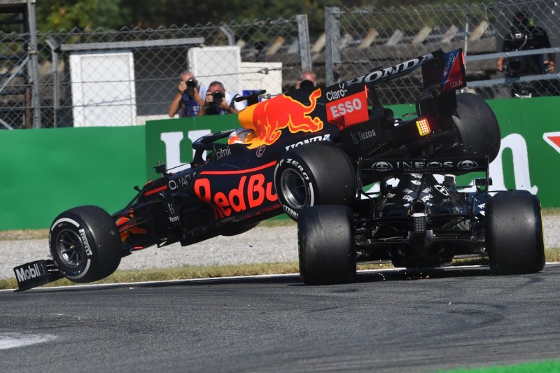 Verstappen über Hamilton: "Manchmal haben wir uns gehasst"