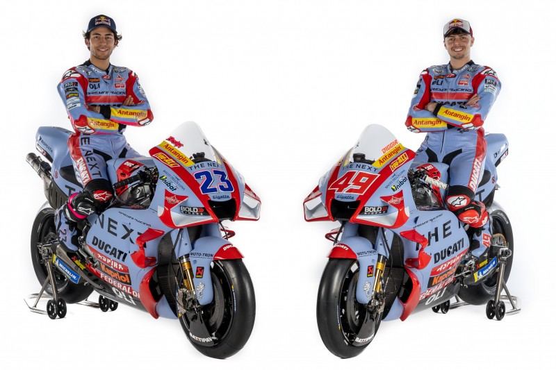 Gresini-Ducati präsentiert als erstes MotoGP-Team die neuen Farben für 2022!