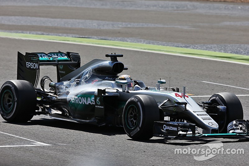 Formel 1 in Ungarn: Lewis Hamilton mit Bestzeit im ersten Freien Training