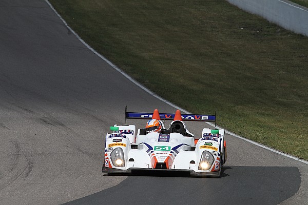 Colin Braun soffia la pole a Robert Alon a Lime Rock