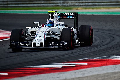 Symonds - Bottas aurait dû être juste derrière Vettel