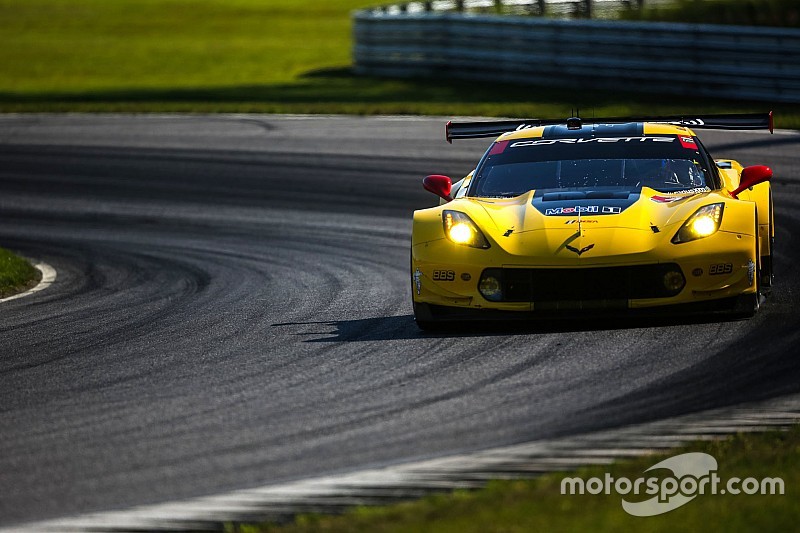 Doppietta Corvette a Lime Rock con Milner e Gavin