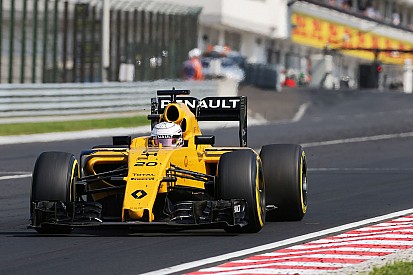 Magnussen - La Renault se comportait "définitivement mieux" en Hongrie