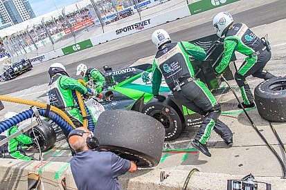 Immersion - Effectuer des vrais pit stops en IndyCar !