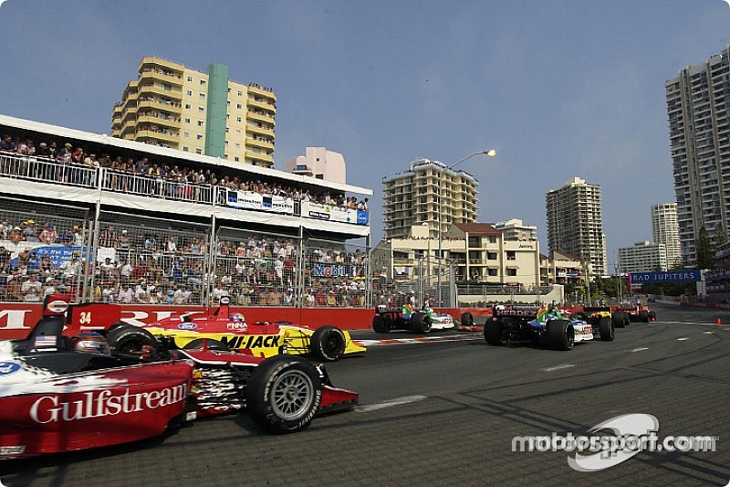 IndyCar wants Surfers Paradise but in February, says Miles