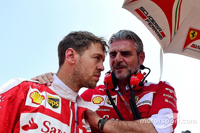 Chefe da Ferrari reclama: “deixem-nos trabalhar em paz”