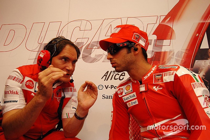 Marco Melandri acompañará a Chaz Davies en el Ducati oficial del WSBK