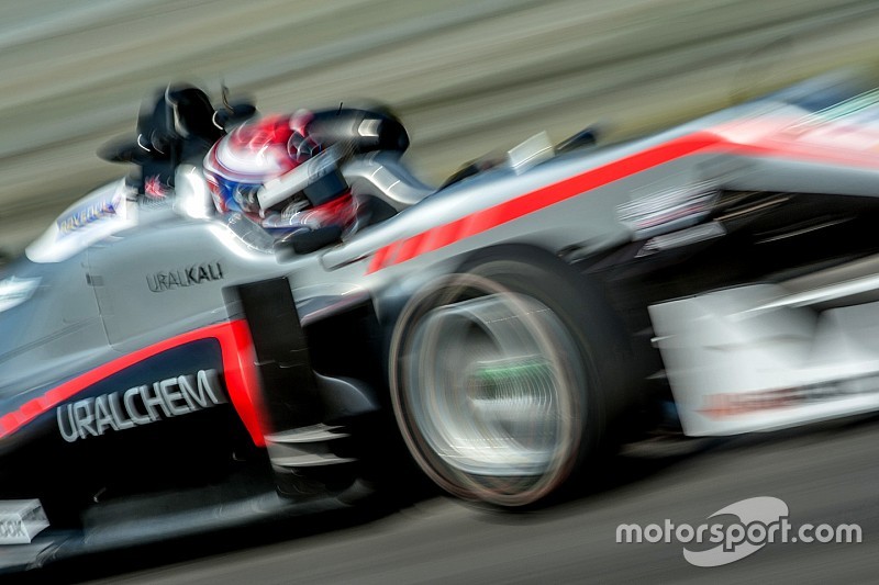 F3 Spa: George Russell snelst op droge baan