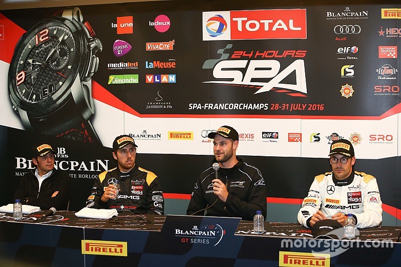 Conferenza stampa post-qualifiche: Polesitter #58 Garage 59, McLaren 650 S GT3: Shane Van Gisbergen;