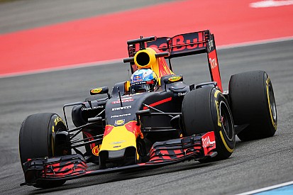 Ricciardo vê Red Bull à frente da Ferrari em ritmo de prova