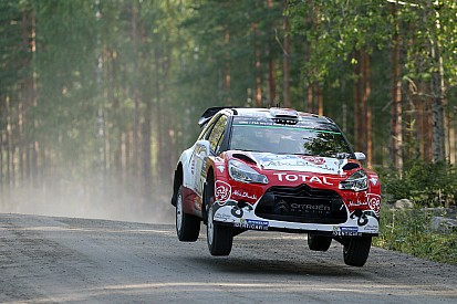 Finlandia, PS12: Kris Meeke conclude in testa la prima tappa