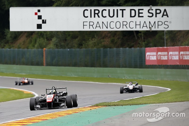 Joel Eriksson si impone in Gara 3 a Spa-Franchorchamps