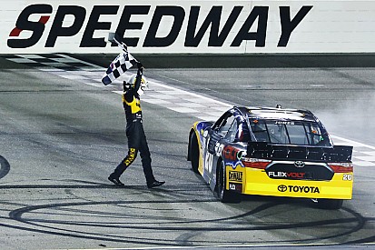 Erik Jones sobra em Iowa e vence pela terceira vez em 2016