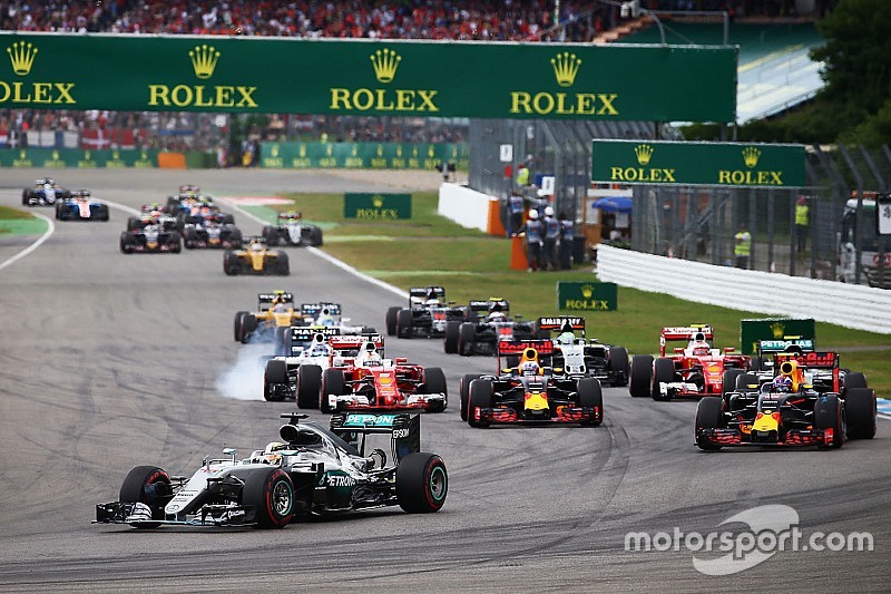 Course - Hamilton dompte un Rosberg absent à domicile