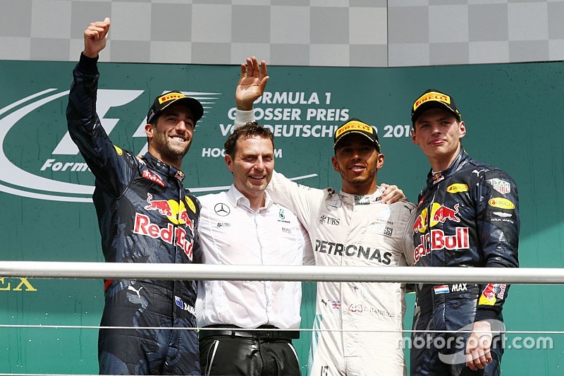 Almanya GP: Yaz arasına Hamilton galibiyetle giriyor
