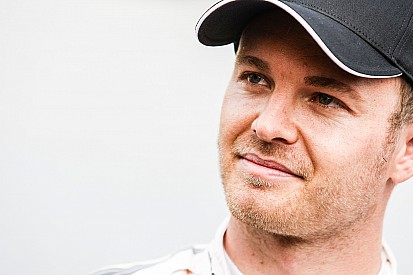 Rosberg: Başım dertte değil