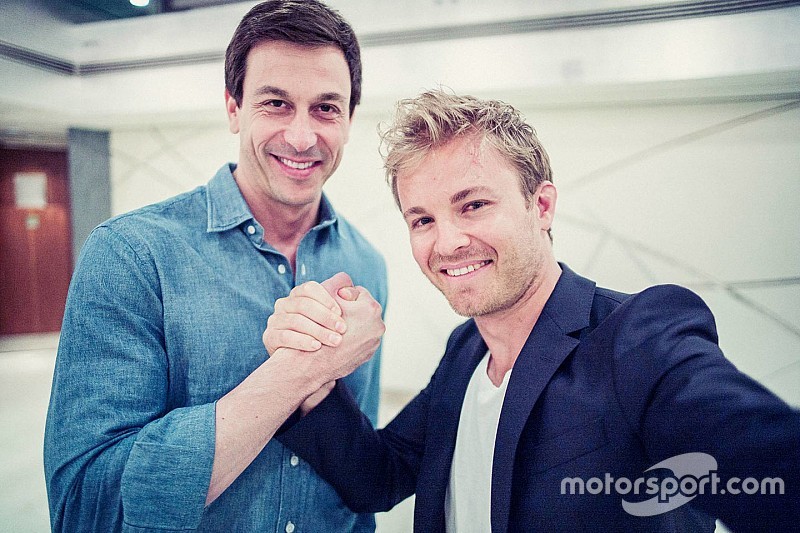 Wolff - Rosberg, "un être humain dans la voiture"