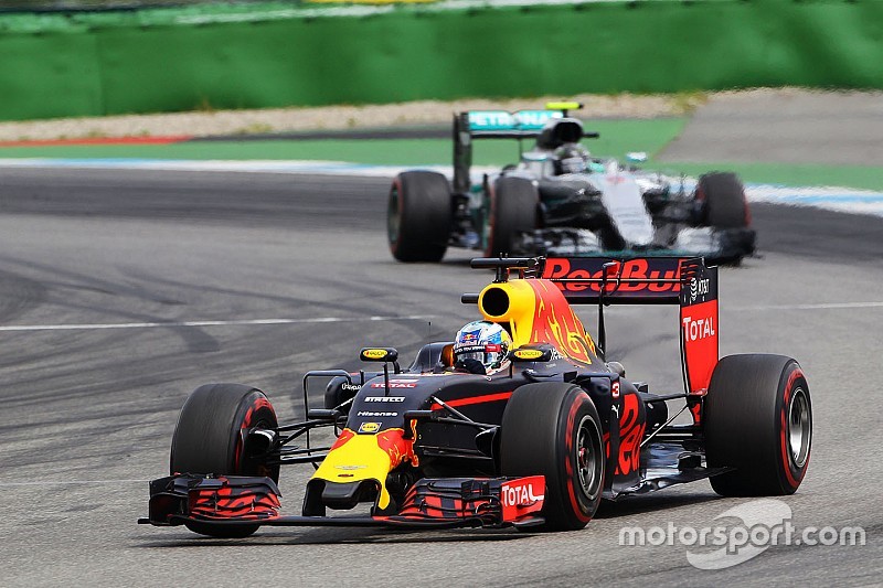 Red Bull Racing bläst zum Angriff auf Mercedes