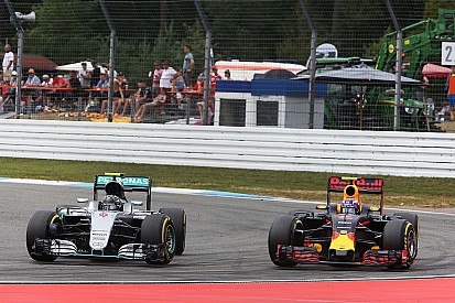 Para Mercedes, ter Red Bull na cola é bom para a F1