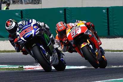 De férias, Márquez e Lorenzo treinam na mesma pista