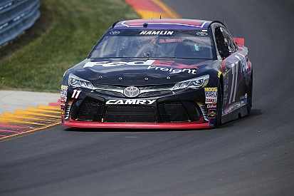 Primo centro per Denny Hamlin su uno stradale a Watkins Glen
