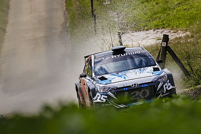 Abbring begeleidt potentiële klanten voor nieuwe Hyundai i20 R5
