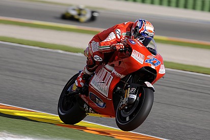 Stoner's former crew chief set to join Lorenzo in 2017