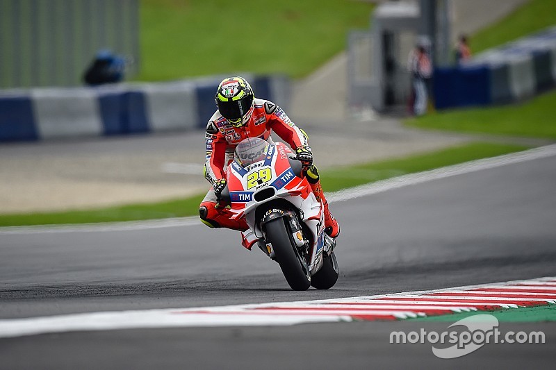 MotoGPオーストリアFP3:イアンノーネが首位。マルケス病院へ