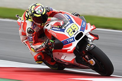 Qualifs - Sursaut des Yamaha, coup de maître de Iannone