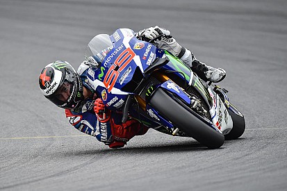Lorenzo: "Per raggiungere le Ducati ho tirato fuori gli attributi!"
