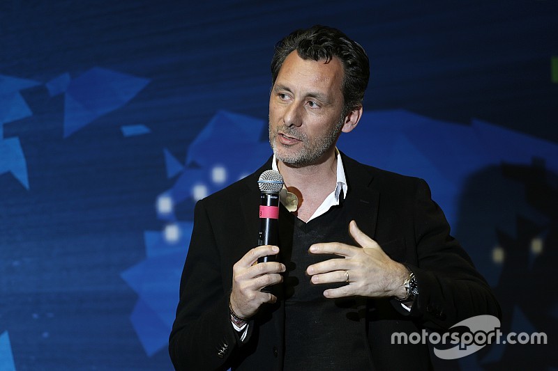 WTCC-baas Ribeiro: "Ik wil geen klasse waar één merk domineert"