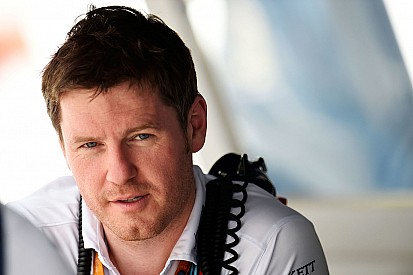 Smedley detona restrição de comunicação via rádio na F1