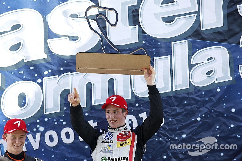 Formel-3-Masters: Joel Eriksson gewinnt Qualifying-Rennen