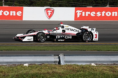 Castroneves é o mais rápido em treino final para Pocono