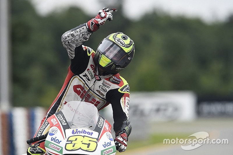 MotoGPチェコ決勝:ハードタイヤ選択のギャンブル成功。クラッチロー初優勝