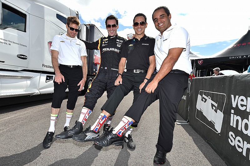 Montoya y más pilotos honran memoria de Justin Wilson