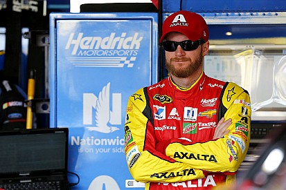 Dale Earnhardt Jr. verpasst mindestens zwei weitere NASCAR-Rennen