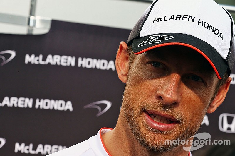 バトン、F1残留か引退か? 考えがまとまるまで”あと一歩”