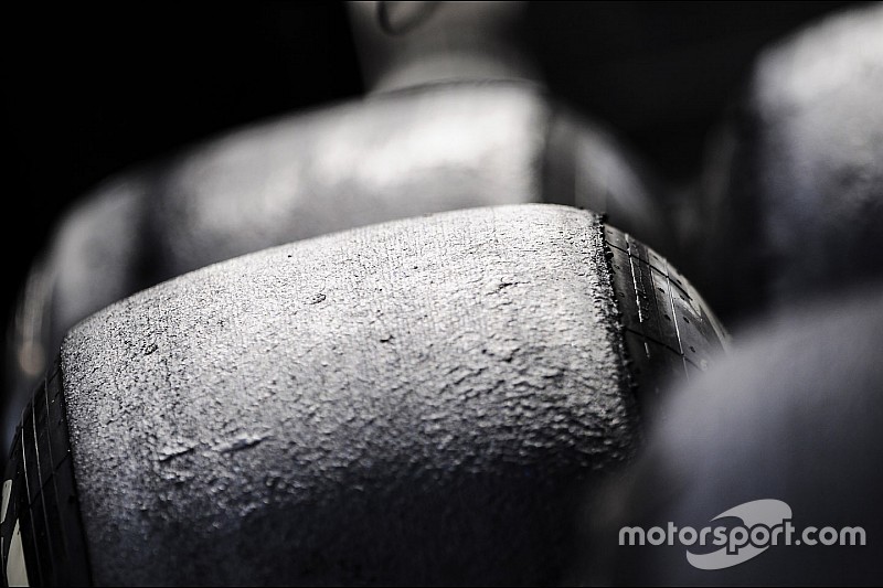 Neum&aacute;ticos Pirelli