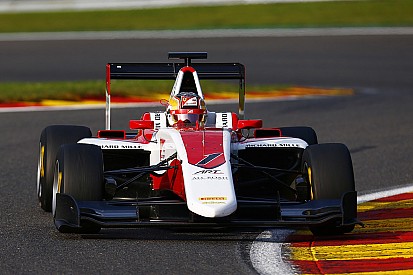 Leclerc consigue la pole en Spa